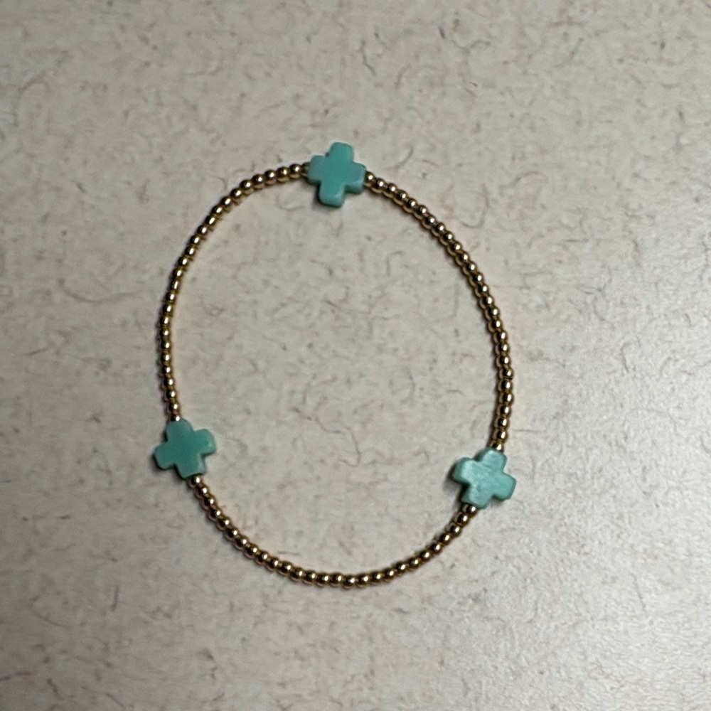 3 pack of enewton stretch bracelets